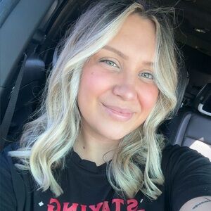 Meet your Posher, Allie